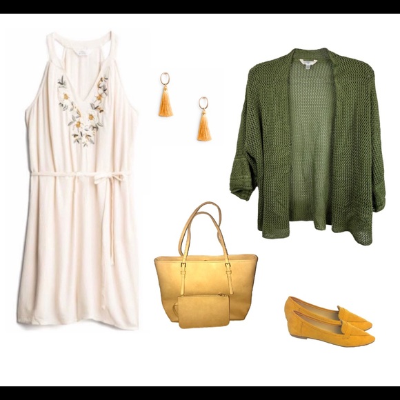 Sage Green Time & Tru crochet sweater cardigan - Picture 4 of 8